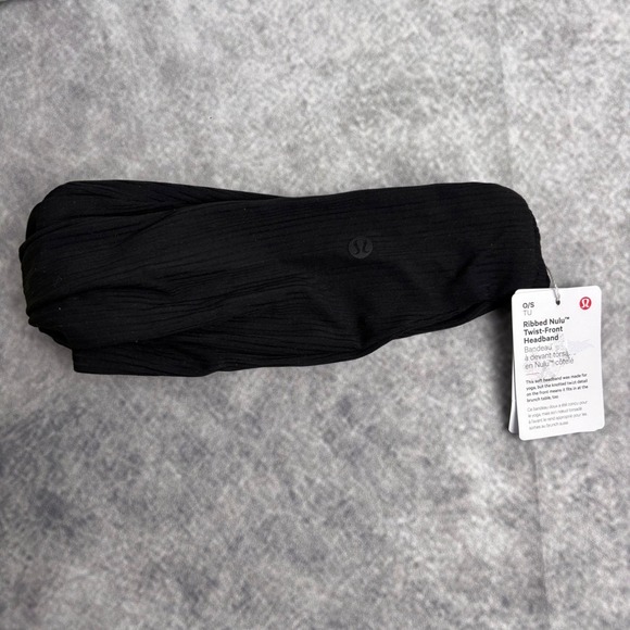 Lululemon Bundle Lot of 2‎ Headbands and 1 Reusable Shopping Bag NWT main image 3